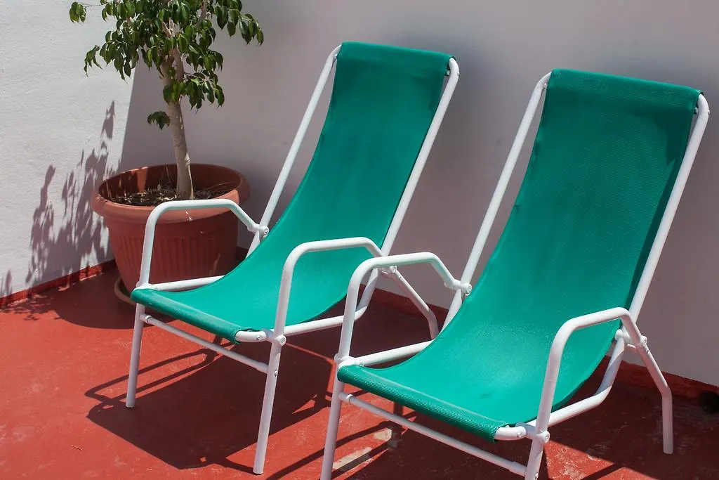 Hostal Los Pinos Es Cana 2*,